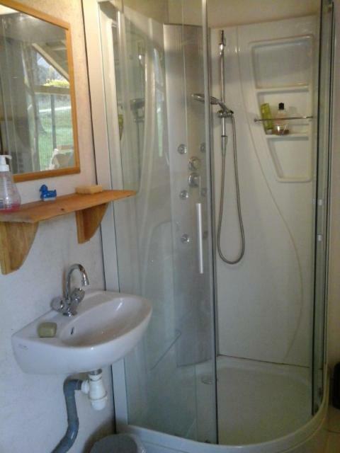 Bed and Breakfast Roulotte Montfee Semezanges Zewnętrze zdjęcie